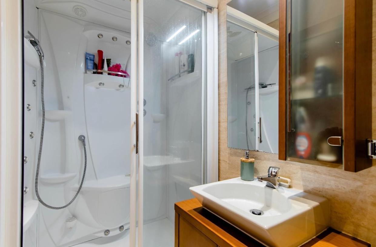 Quarto Duplo Parque Tejo, Com Wc Bobadela Eksteriør billede